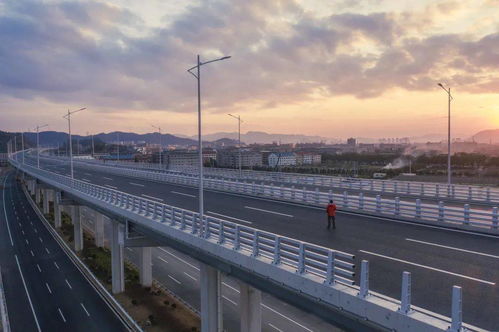 市交投集团 高架飞虹钢铁之美 摄影大赛获奖结果揭晓 这些作品获奖